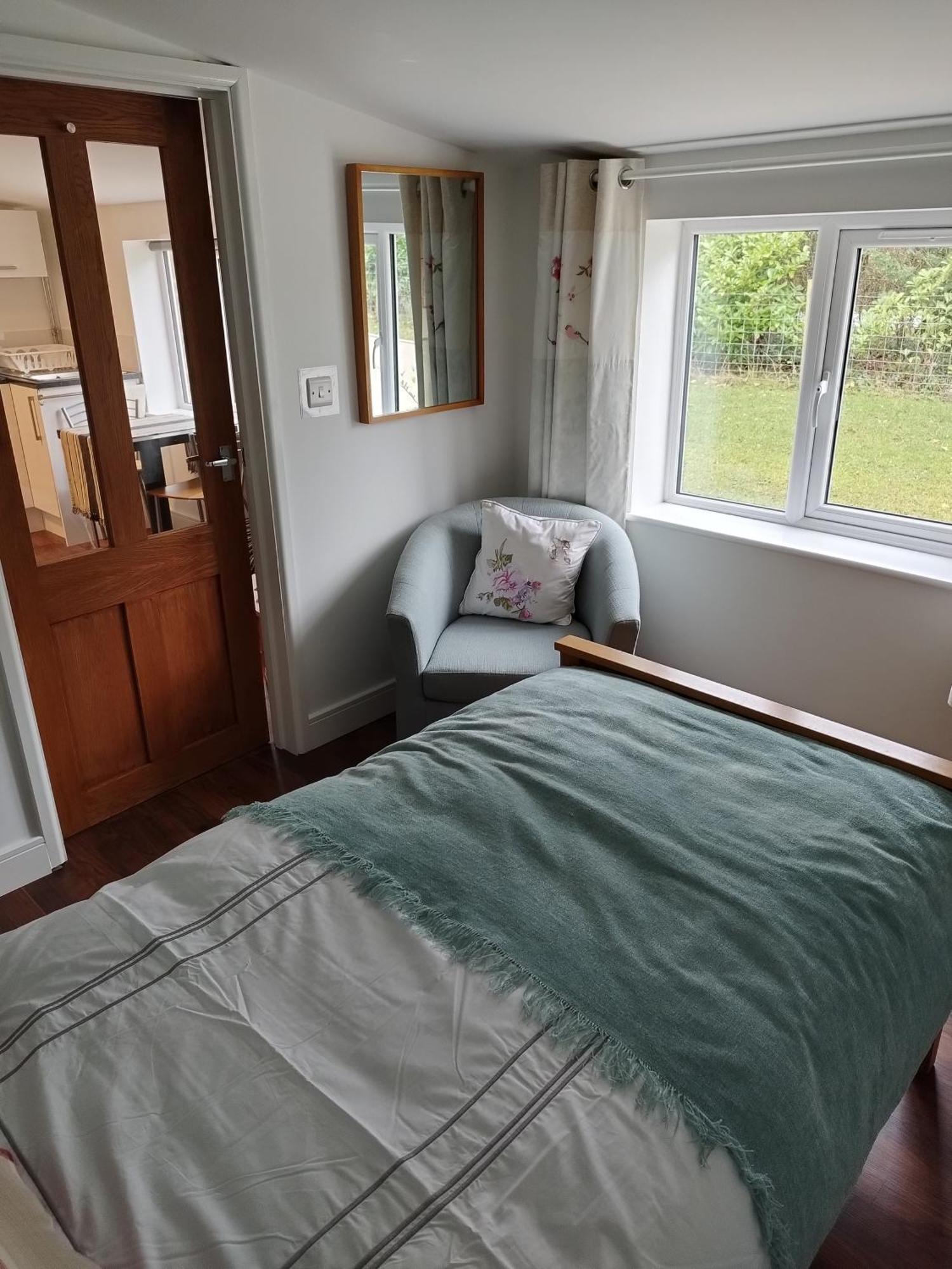 Two Birds Weekly Stay Malmesbury Exterior photo