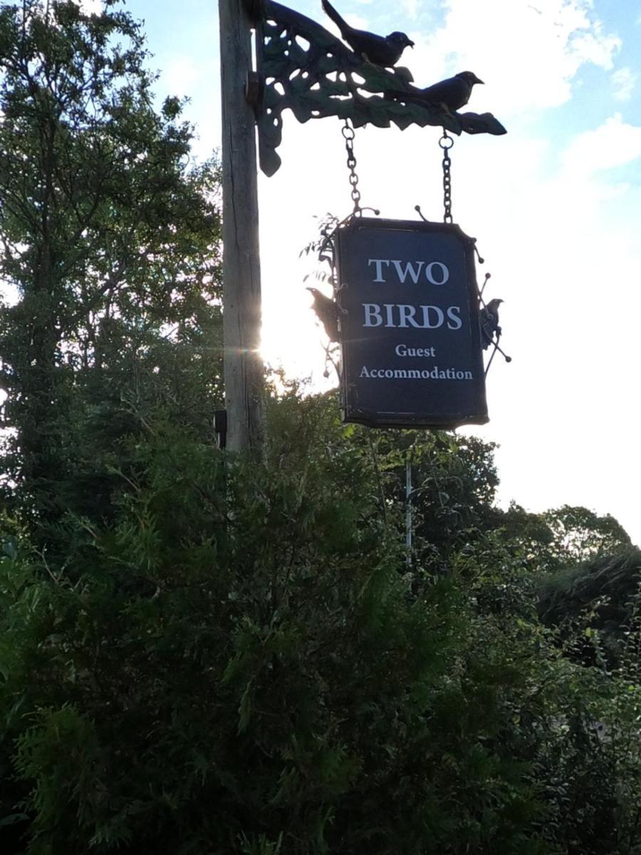 Two Birds Weekly Stay Malmesbury Exterior photo